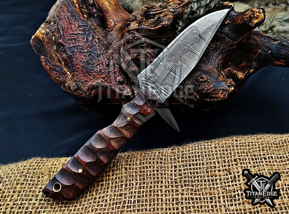 Personalized Handcrafted Damascus Hunting Knife, 8-Inch Full Tang Skinning Blade, Bushcraft EDC Tool, Wood Handle Camping Tool