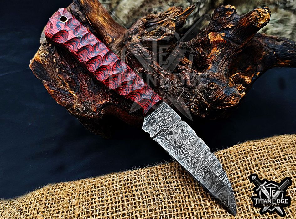 Personalized Handcrafted Damascus Hunting Knife, 8-Inch Full Tang Skinning Blade, Bushcraft EDC Tool, Wood Handle Camping Tool