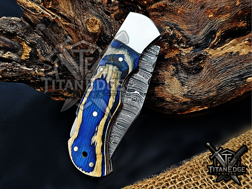 6.75" Handmade Damascus Steel Custom Hunting & EDC Knife