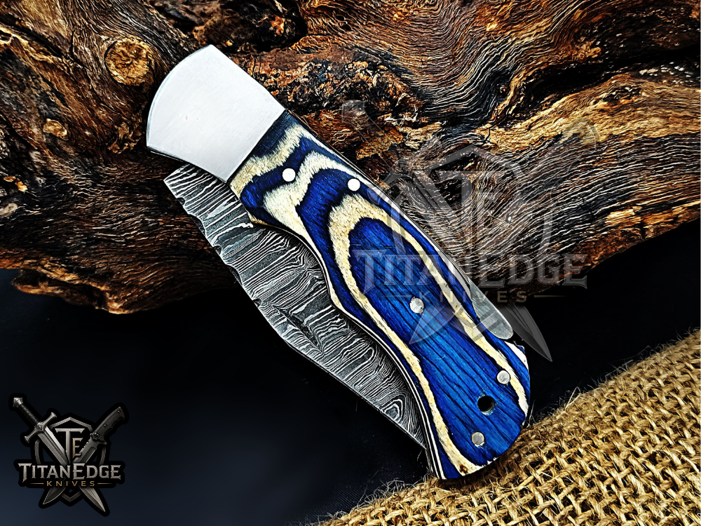6.75" Handmade Damascus Steel Custom Hunting & EDC Knife