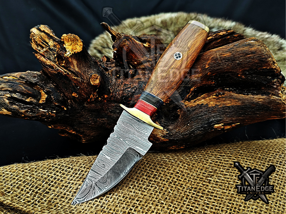 6.5" Handmade Damascus Fixed Blade Knife with Brass Guard