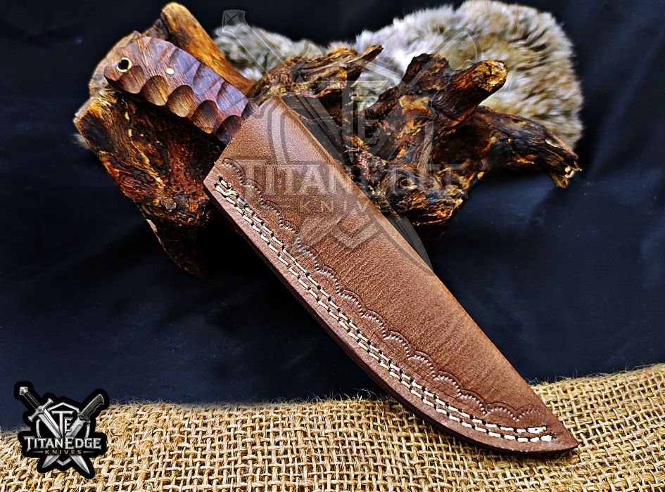 Personalized Handcrafted Damascus Hunting Knife, 8-Inch Full Tang Skinning Blade, Bushcraft EDC Tool, Wood Handle Camping Tool