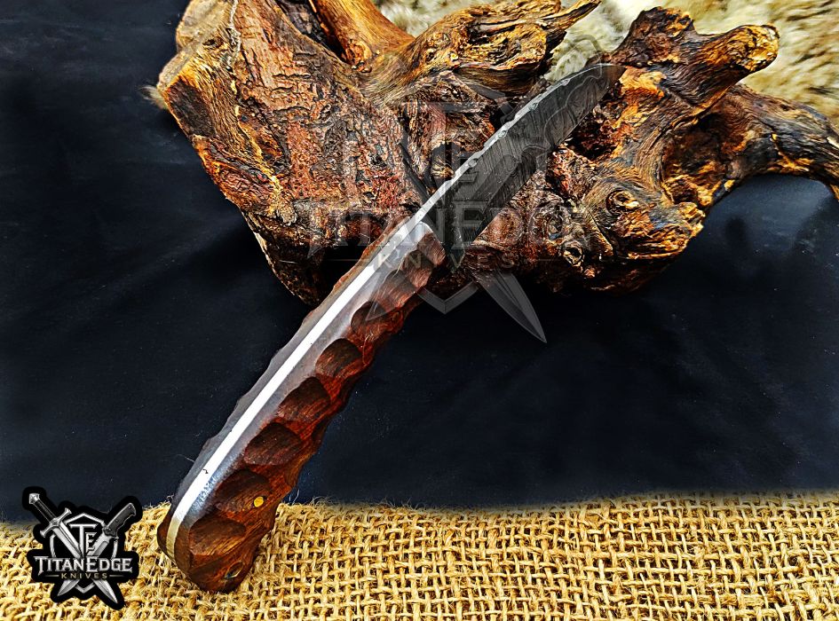 Personalized Handcrafted Damascus Hunting Knife, 8-Inch Full Tang Skinning Blade, Bushcraft EDC Tool, Wood Handle Camping Tool