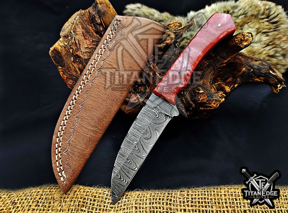 Personalized Handcrafted Damascus Hunting Knife, 8-Inch Full Tang Skinning Blade, Bushcraft EDC Tool, Resin Handle Camping Tool