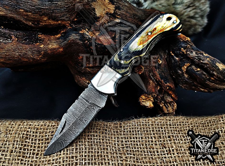 Personalized Handmade 6.75"Damascus Steel Pocket Knife, Folding EDC Hunting Knife, Wood Handle, Groomsmen Gift With Leather Sheath