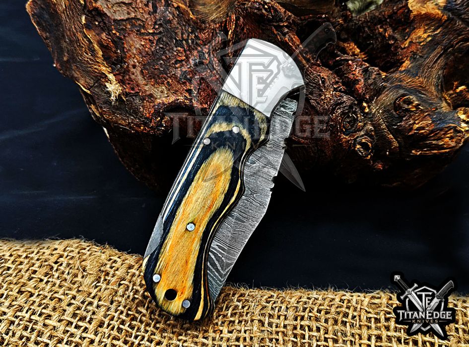 Personalized Handmade 6.75"Damascus Steel Pocket Knife, Folding EDC Hunting Knife, Wood Handle, Groomsmen Gift With Leather Sheath