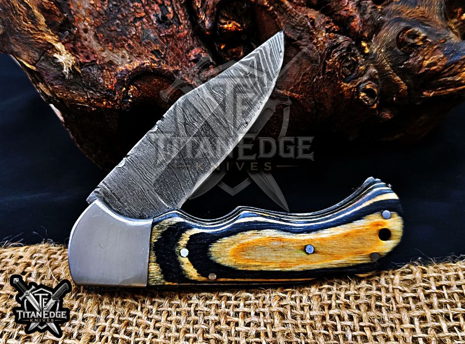 Personalized Handmade 6.75"Damascus Steel Pocket Knife, Folding EDC Hunting Knife, Wood Handle, Groomsmen Gift With Leather Sheath