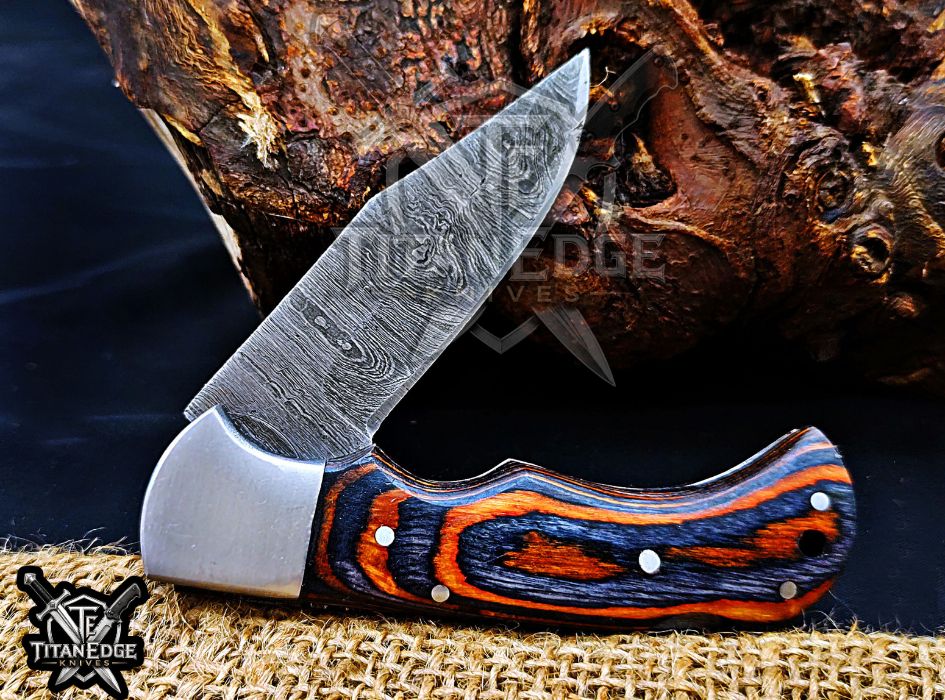 Personalized Handmade 6.75"Damascus Steel Pocket Knife, Folding EDC Hunting Knife, Wood Handle, Groomsmen Gift With Leather Sheath