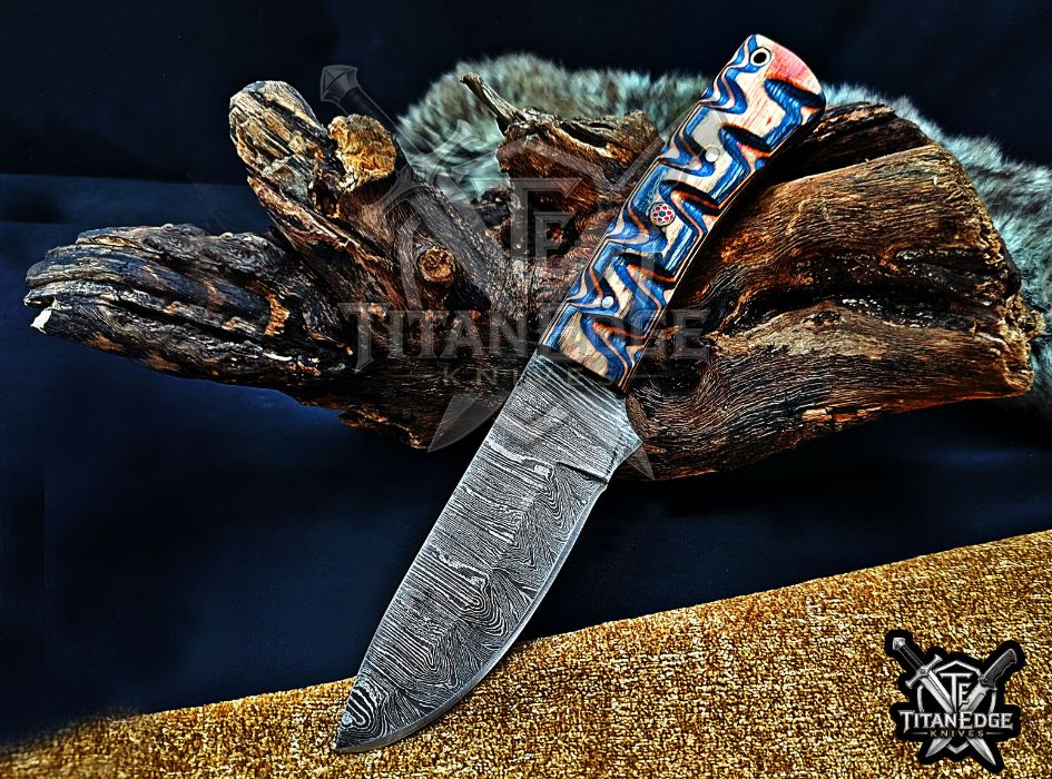 Personalized Handcrafted Damascus Hunting Knife, 8-Inch Full Tang Skinning Blade, Bushcraft EDC Tool, Wood Handle Camping Tool
