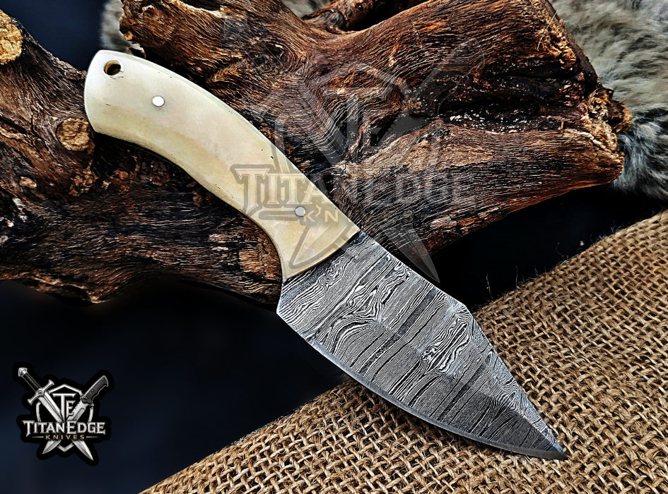 6.75" Handmade Damascus Steel Fixed Blade Knife with Leather Sheath