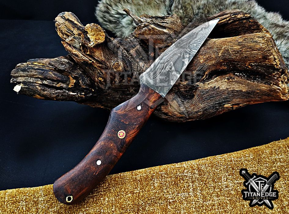 Personalized Handcrafted Damascus Hunting Knife, 8-Inch Full Tang Skinning Blade, Bushcraft EDC Tool, Wood Handle Camping Tool