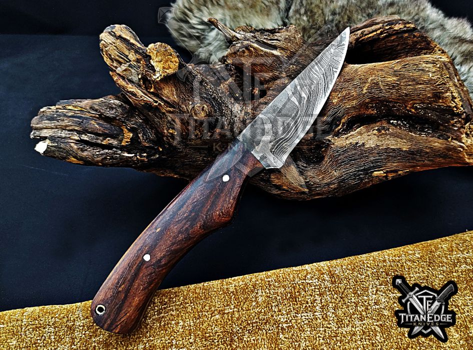 Personalized Handcrafted Damascus Hunting Knife, 8-Inch Full Tang Skinning Blade, Bushcraft EDC Tool, Wood Handle Camping Tool