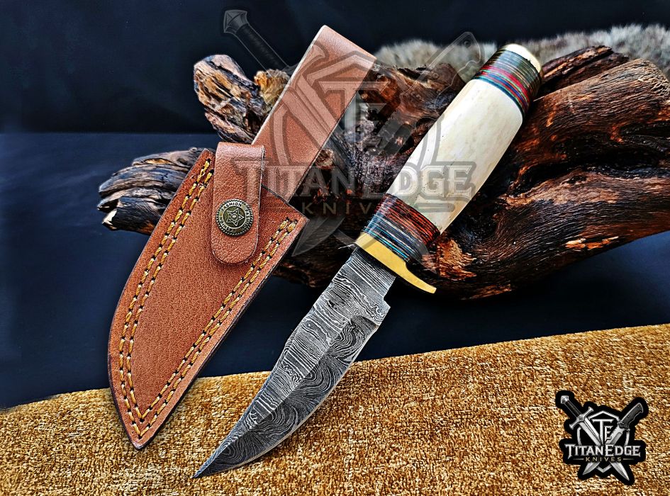 Personalized Handcrafted Damascus Hunting Knife, 8-Inch Full Tang Skinning Blade, Bushcraft EDC Tool, Bone Handle Camping Tool