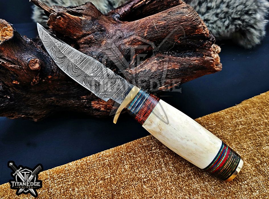 Personalized Handcrafted Damascus Hunting Knife, 8-Inch Full Tang Skinning Blade, Bushcraft EDC Tool, Bone Handle Camping Tool