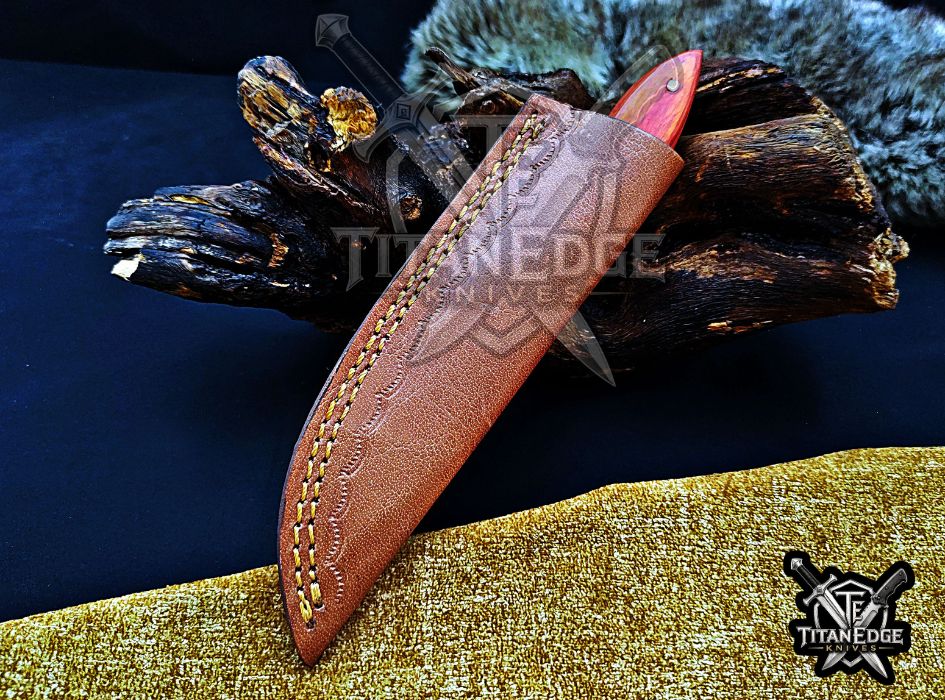Personalized Handcrafted Damascus Hunting Knife, 8-Inch Full Tang Skinning Blade, Bushcraft EDC Tool, Wood Handle Camping Tool