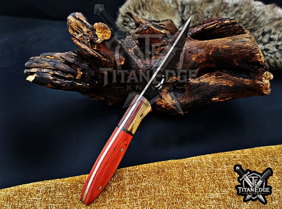 Personalized Handcrafted Damascus Hunting Knife, 8-Inch Full Tang Skinning Blade, Bushcraft EDC Tool, Wood Handle Camping Tool