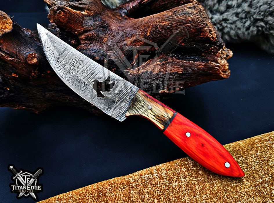 Personalized Handcrafted Damascus Hunting Knife, 8-Inch Full Tang Skinning Blade, Bushcraft EDC Tool, Wood Handle Camping Tool