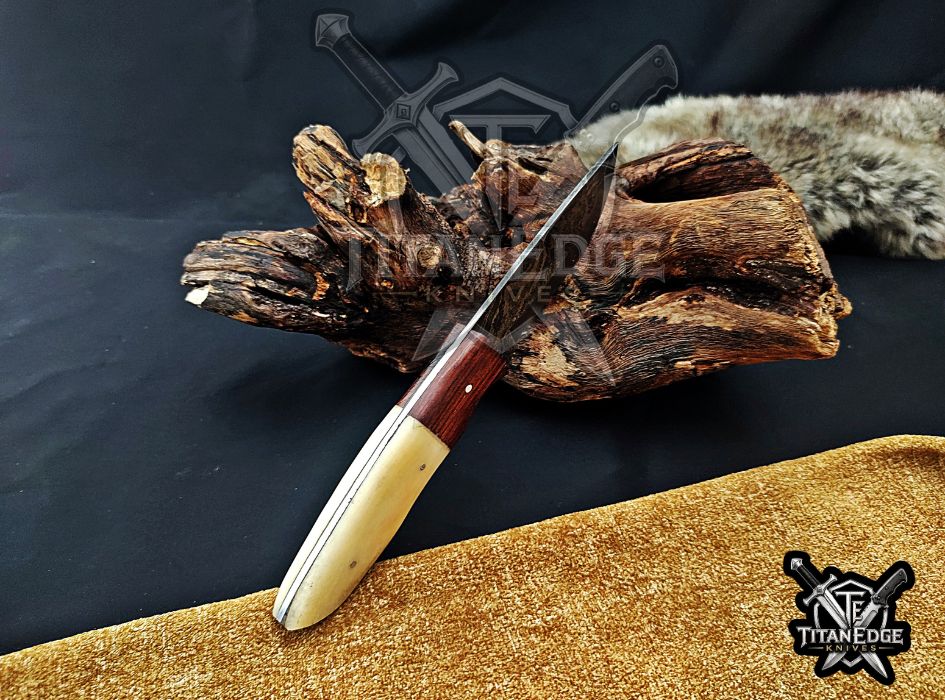 Personalized Handcrafted Damascus Hunting Knife, 8-Inch Full Tang Skinning Blade, Bushcraft EDC Tool, Bone & Wood Handle Camping Tool