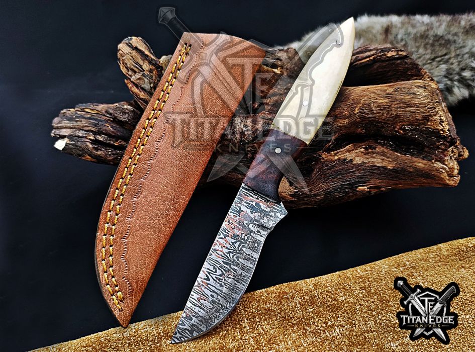 Personalized Handcrafted Damascus Hunting Knife, 8.5-Inch Full Tang Skinning Blade, Bushcraft EDC Tool, Wood & Bone Handle Camping Tool