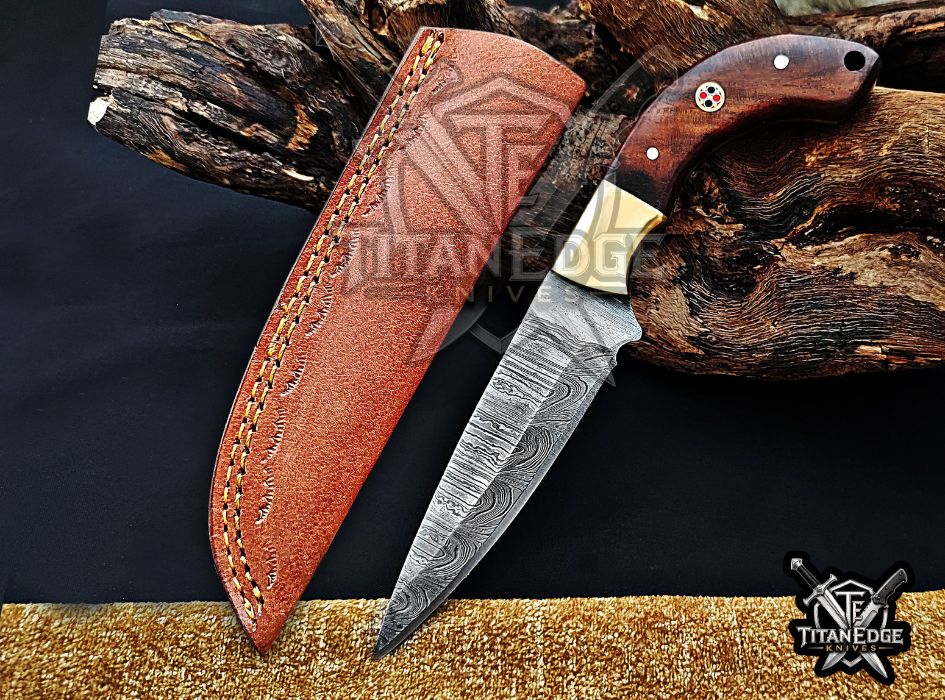 Personalized Handcrafted Damascus Steel Hunting Knife, 6.5" Fixed Blade Skinning EDC, Wood Handle with Leather Sheath Camping Tool