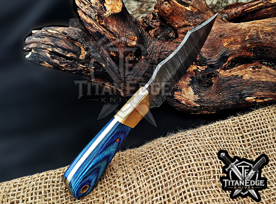 Handmade 6.75" Damascus Steel Fixed Blade Hunting Knife, Fixed Blade Skinner Knife, Wood Handle, Groomsmen Gift With Leather Sheath