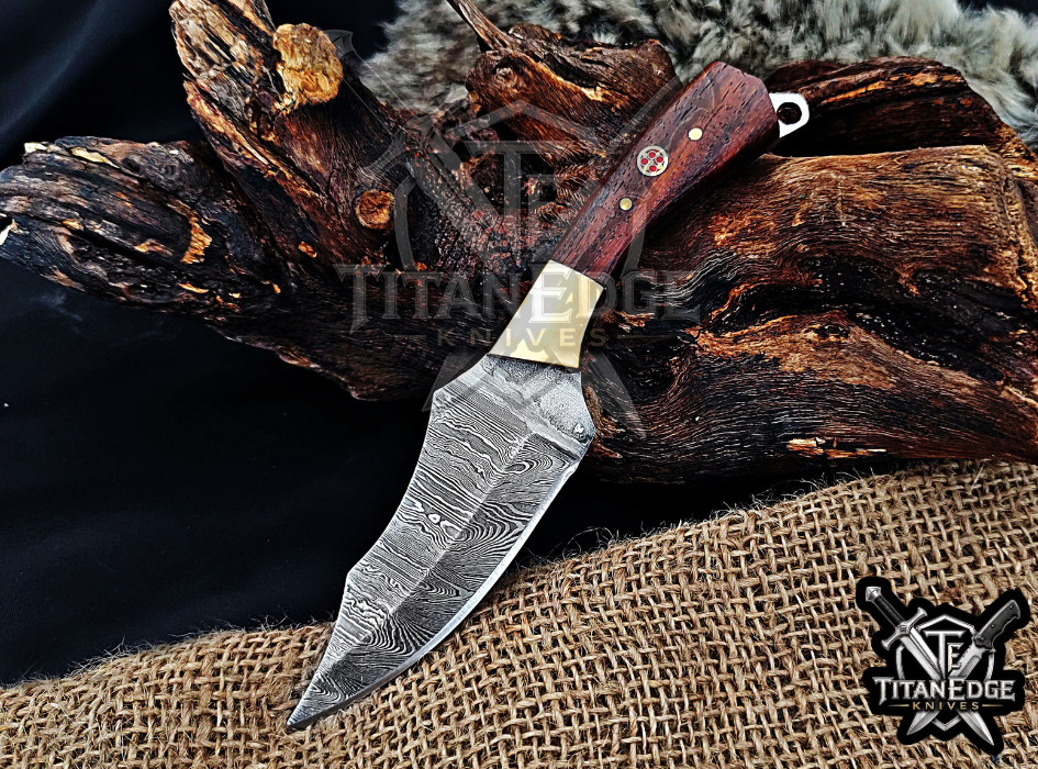Handmade 6.75" Damascus Steel Fixed Blade Hunting Knife, Fixed Blade Skinner Knife, Wood Handle, Groomsmen Gift With Leather Sheath