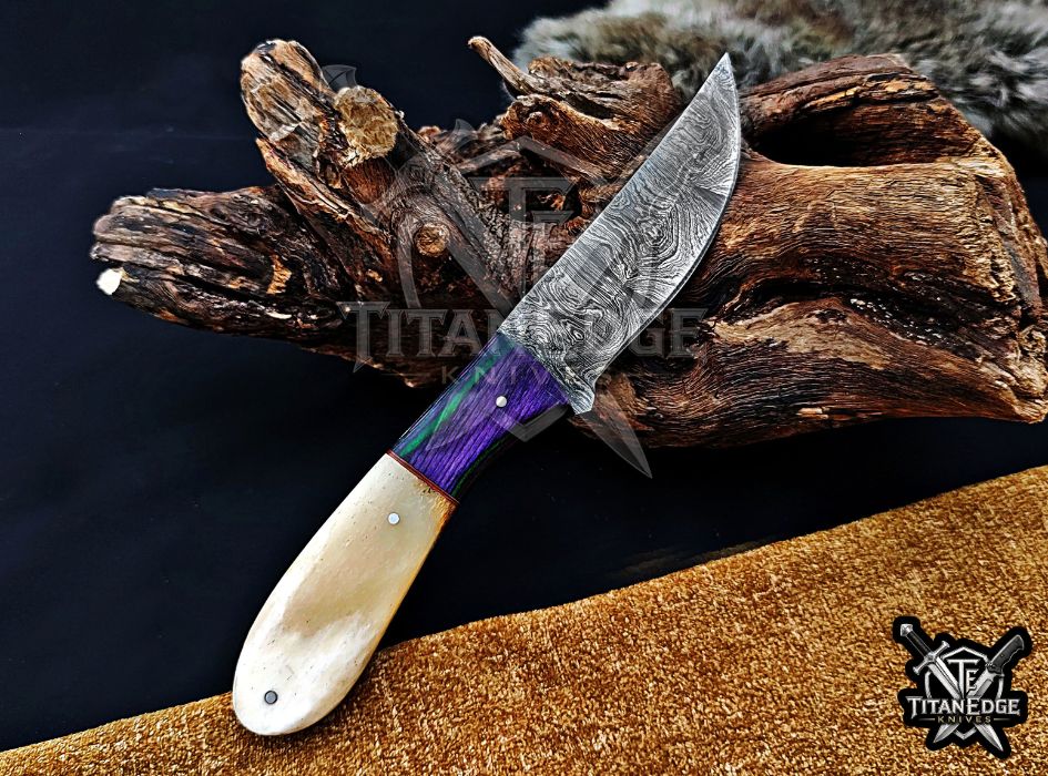 Personalized Handcrafted Damascus Hunting Knife, 8-Inch Full Tang Skinning Blade, Bushcraft EDC Tool, Wood/Bone  Handle Camping Tool