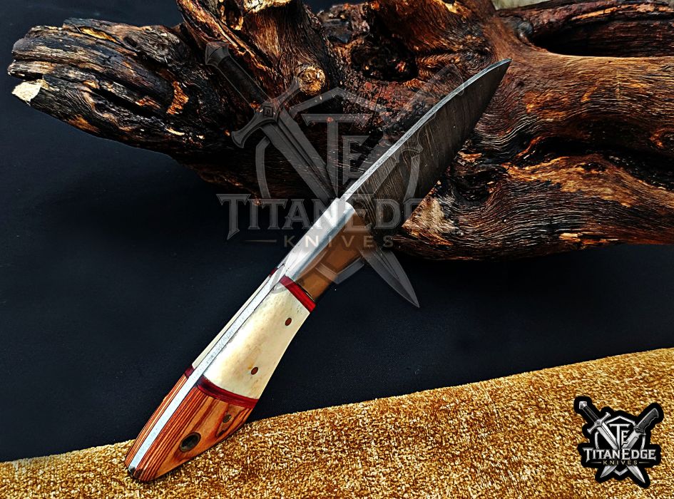 Personalized Handcrafted Damascus Hunting Knife, 7-Inch Full Tang Skinning Blade, EDC Tool, Wood/Bone Handle Camping Tool