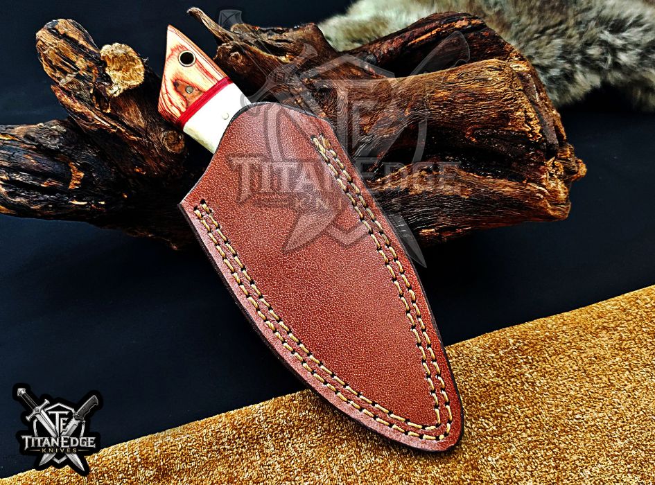 Personalized Handcrafted Damascus Hunting Knife, 7-Inch Full Tang Skinning Blade, EDC Tool, Wood/Bone Handle Camping Tool