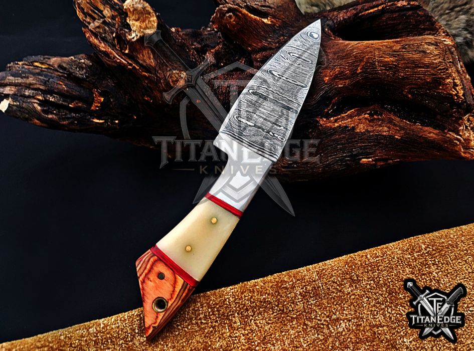Personalized Handcrafted Damascus Hunting Knife, 7-Inch Full Tang Skinning Blade, EDC Tool, Wood/Bone Handle Camping Tool