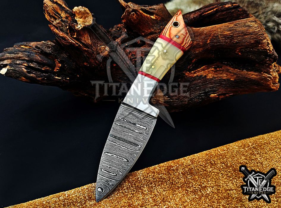 Personalized Handcrafted Damascus Hunting Knife, 7-Inch Full Tang Skinning Blade, EDC Tool, Wood/Bone Handle Camping Tool