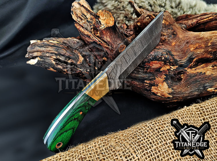Handmade 6.75" Damascus Steel Fixed Blade Hunting Knife, Fixed Blade Skinner Knife, Wood Handle, Groomsmen Gift With Leather Sheath