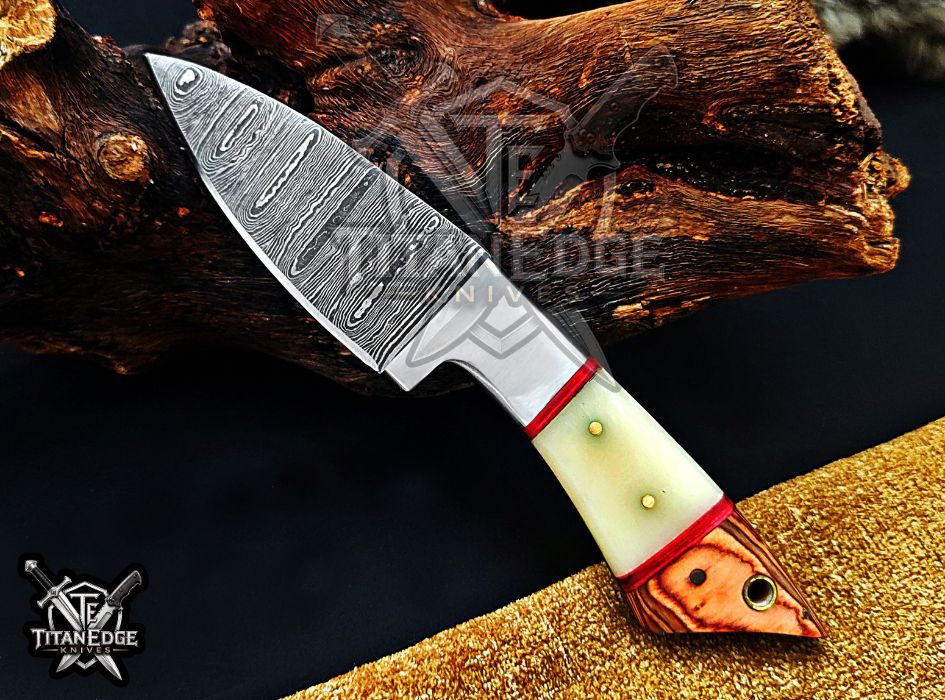 Personalized Handcrafted Damascus Hunting Knife, 7-Inch Full Tang Skinning Blade, EDC Tool, Wood/Bone Handle Camping Tool