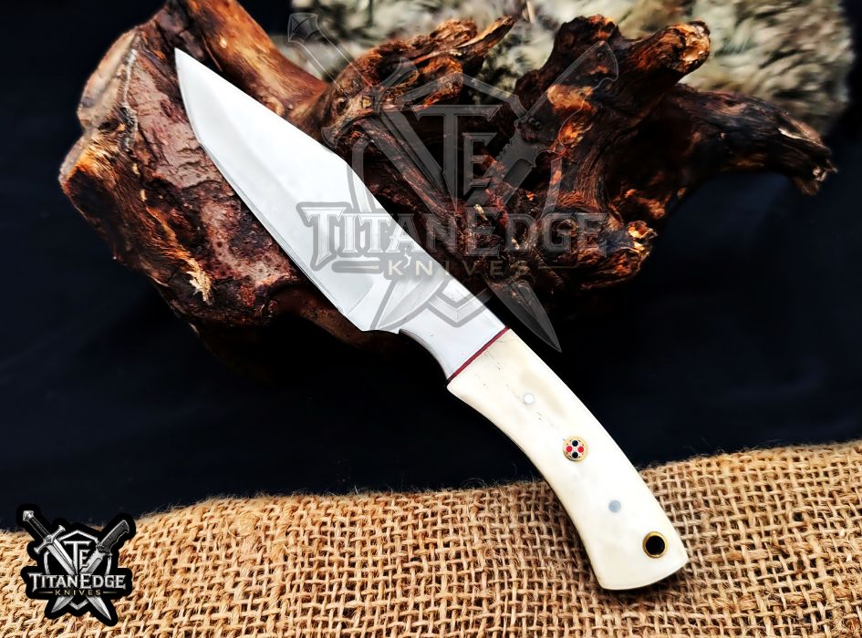 Personalized Handcrafted Damascus/Carbon Steel Hunting Knife, 8-Inch Full Tang Skinning Blade, Bushcraft EDC Tool, Bone Handle Camping Tool