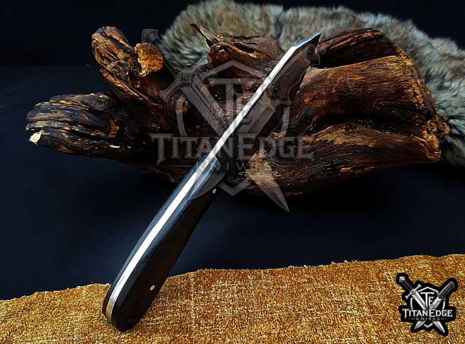 Custom Handcrafted Damascus/Carbon Steel Hunting Knife, 8-Inch Full Tang Skinning Blade, Bushcraft EDC Tool, Wood Handle Camping Tool