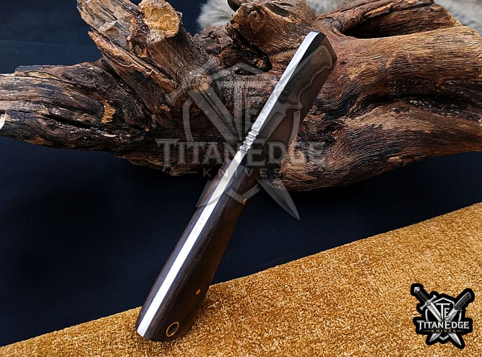 Personalized Handcrafted Damascus/Carbon Steel Hunting Knife, 6-Inch Full Tang Skinning Blade, Bushcraft EDC Tool, Wood Handle Camping Tool