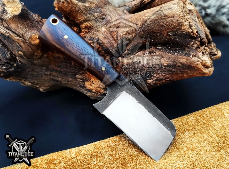 Personalized Handcrafted Damascus/Carbon Steel Hunting Knife, 6-Inch Full Tang Skinning Blade, Bushcraft EDC Tool, Wood Handle Camping Tool