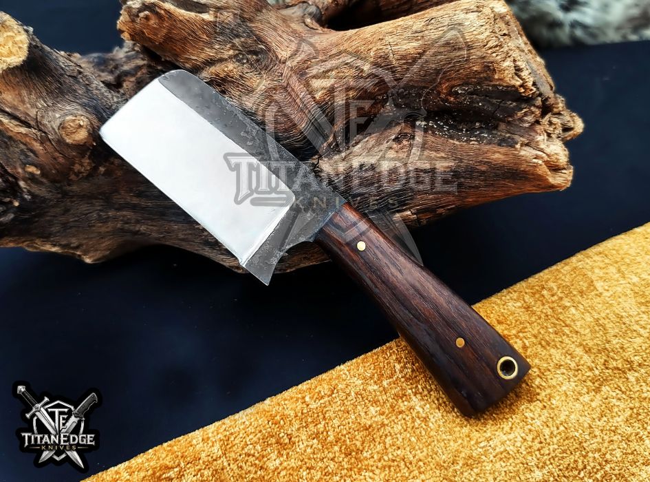 Personalized Handcrafted Damascus/Carbon Steel Hunting Knife, 6-Inch Full Tang Skinning Blade, Bushcraft EDC Tool, Wood Handle Camping Tool
