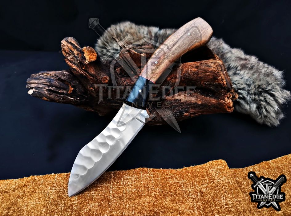 Personalized Handcrafted Damascus/Carbon Steel Hunting Knife, 10-Inch Full Tang Skinning Blade, Bushcraft EDC Tool, Wood Handle Camping Tool