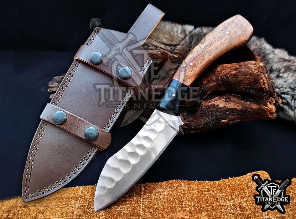 Personalized Handcrafted Damascus/Carbon Steel Hunting Knife, 10-Inch Full Tang Skinning Blade, Bushcraft EDC Tool, Wood Handle Camping Tool