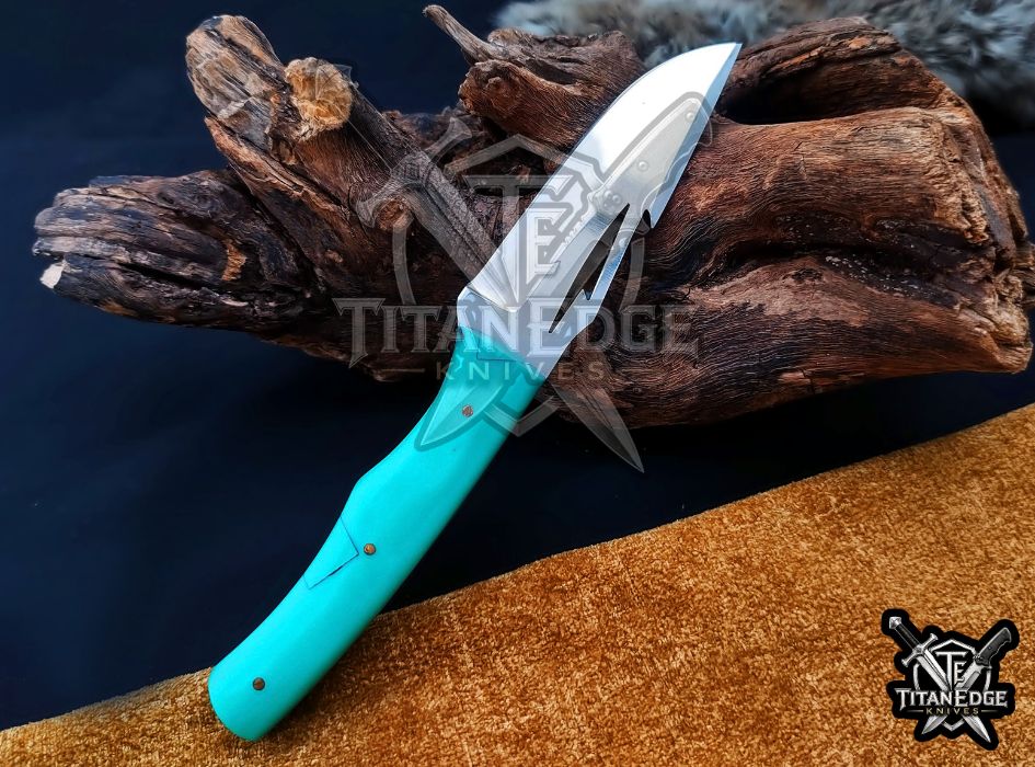 Custom Handcrafted Damascus/Carbon Steel Hunting Knife, 8-Inch Full Tang Skinning Blade, Bushcraft EDC Tool, Wood Handle Camping Tool