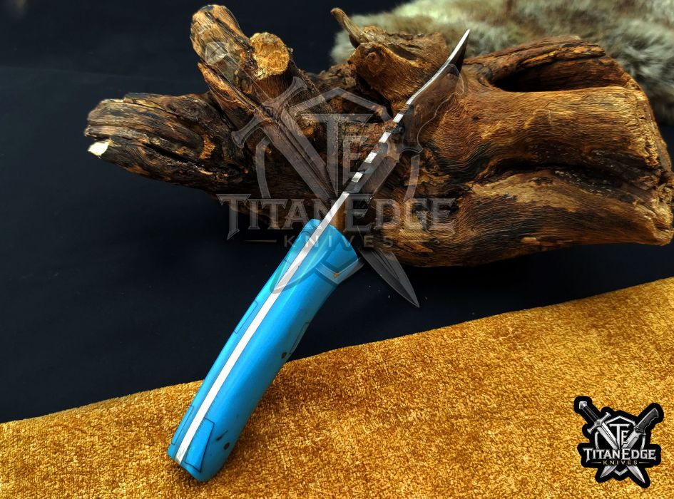 Custom 8inch Hunting Knife, Sawtooth Spine EDC Utility Knife, Resin Handle Outdoor Camping Tool with Sheath
