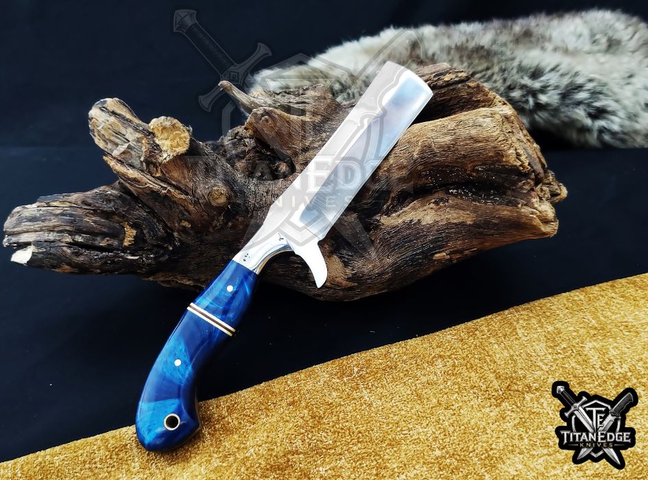 Custom Handcrafted Damascus/Carbon Steel Hunting Knife, 8-Inch Full Tang Skinning Blade, Bushcraft EDC Tool, Wood Handle Camping Tool