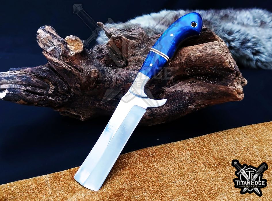 Custom Handcrafted Damascus/Carbon Steel Hunting Knife, 8-Inch Full Tang Skinning Blade, Bushcraft EDC Tool, Wood Handle Camping Tool