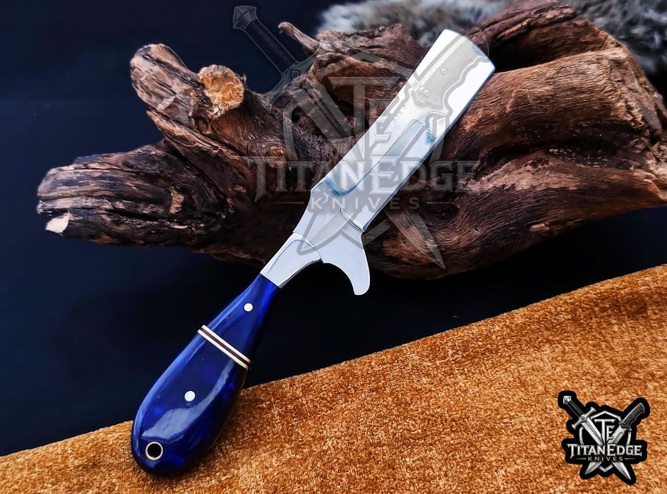 Custom Handcrafted Damascus/Carbon Steel Hunting Knife, 8-Inch Full Tang Skinning Blade, Bushcraft EDC Tool, Resin Handle Camping Tool