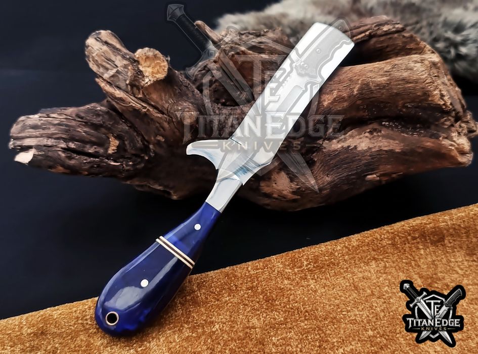 Custom Handcrafted Damascus/Carbon Steel Hunting Knife, 8-Inch Full Tang Skinning Blade, Bushcraft EDC Tool, Resin Handle Camping Tool