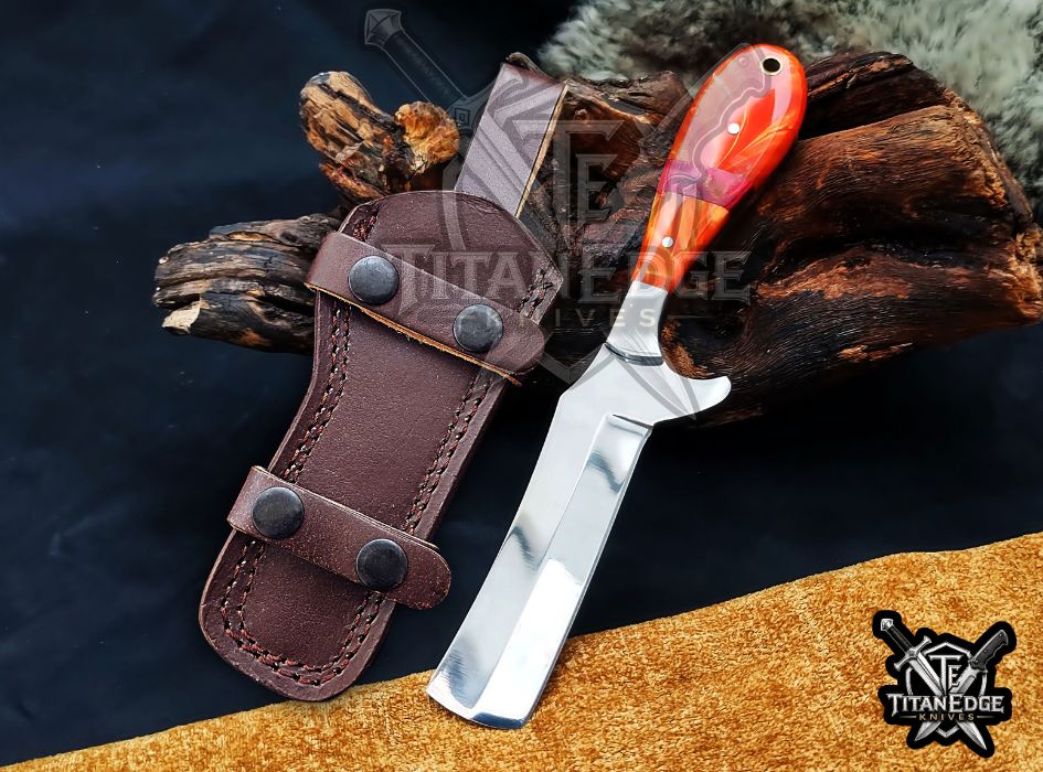 Custom Handcrafted Damascus/Carbon Steel Hunting Knife, 8-Inch Full Tang Skinning Blade, Bushcraft EDC Tool, Resin Handle Camping Tool