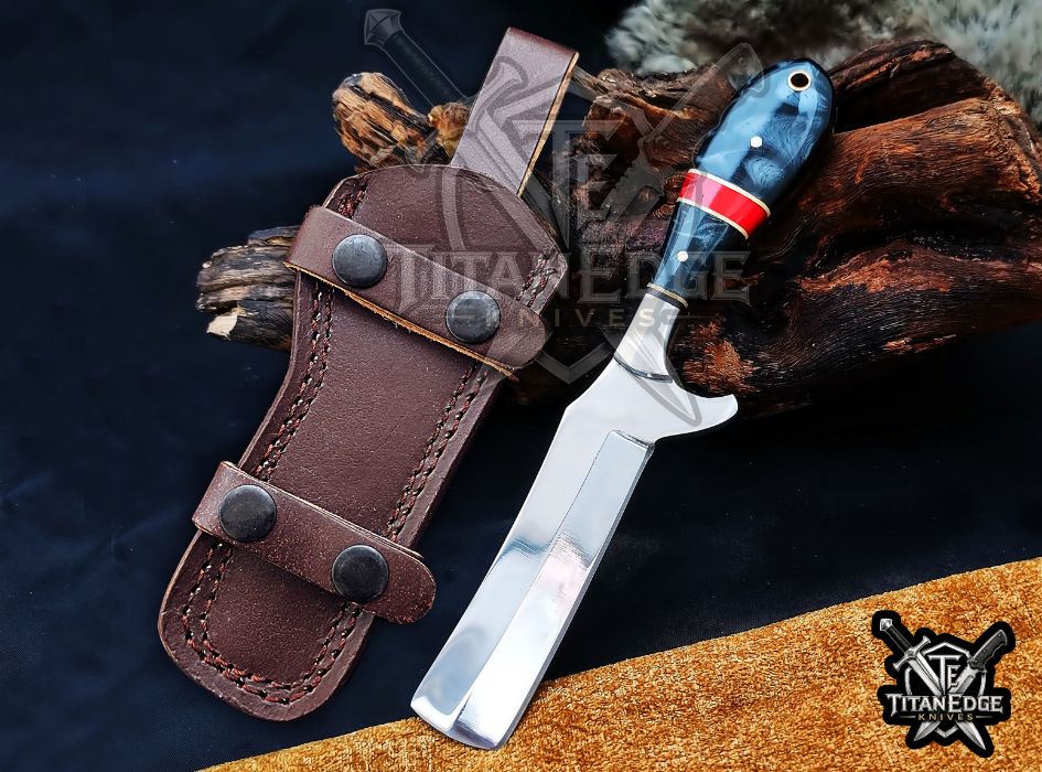 Custom Handcrafted Damascus/Carbon Steel Hunting Knife, 8-Inch Full Tang Skinning Blade, Bushcraft EDC Tool, Resin Handle Camping Tool