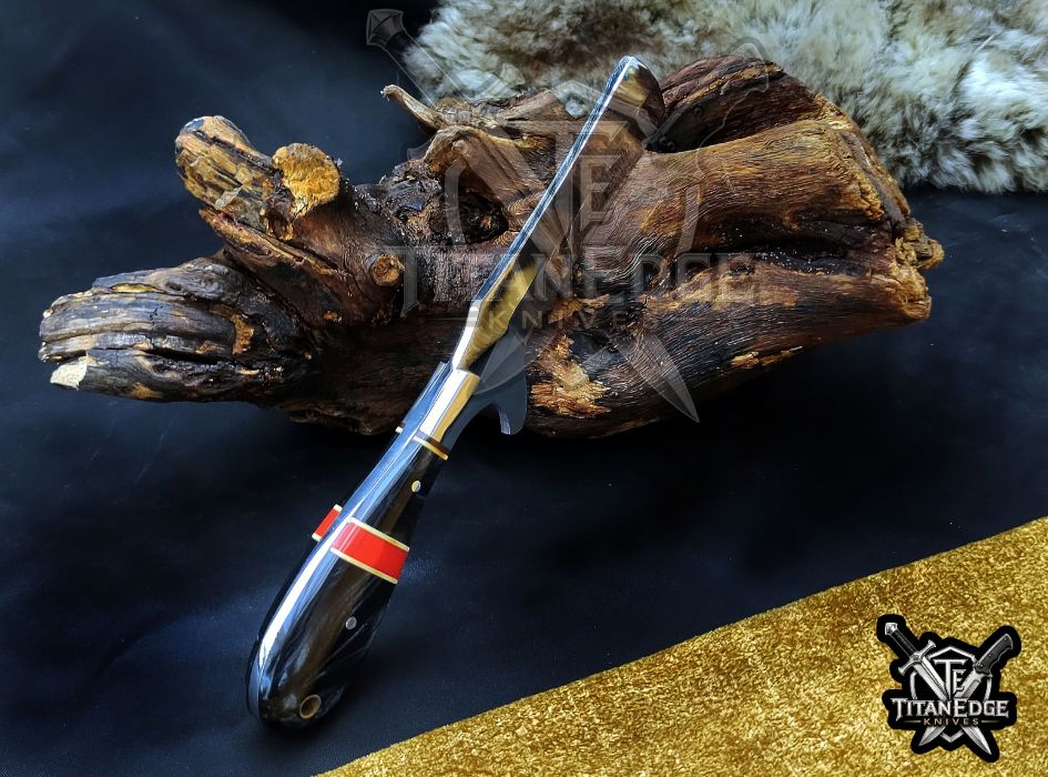 Custom Handcrafted Damascus/Carbon Steel Hunting Knife, 8-Inch Full Tang Skinning Blade, Bushcraft EDC Tool, Resin Handle Camping Tool