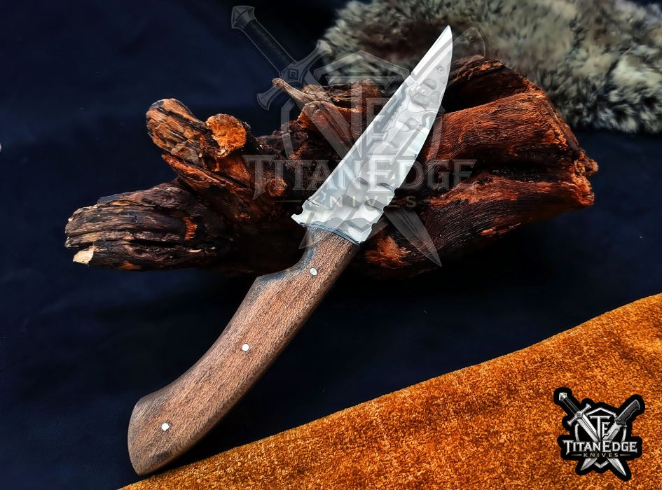 Custom Handcrafted Damascus/Carbon Steel Hunting Knife, 10-Inch Full Tang Skinning Blade, Bushcraft EDC Tool, Wood Handle Camping Tool